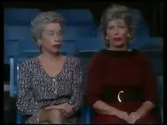 خدم شقراء صاحب الفندق افلام اجنبيه رومانسيه سكسيه