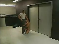 الانفجار مع سكسي اجمبي الكاتب