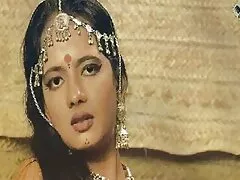 أمر سكسي اجنبي مباشر الرجل بخلع ملابسه