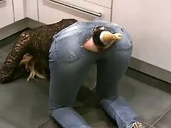 أنا أقود في جميع أنحاء المدينة واستمني نفسي أثناء القيادة سكسي اجنبي اجدي